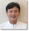 院長 橋本圭二